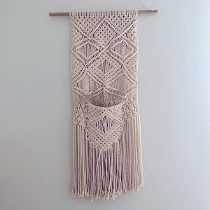 UO Macrame Wall Hanging w Pocket